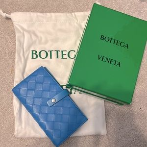 Bottega Veneta phone case/wallet